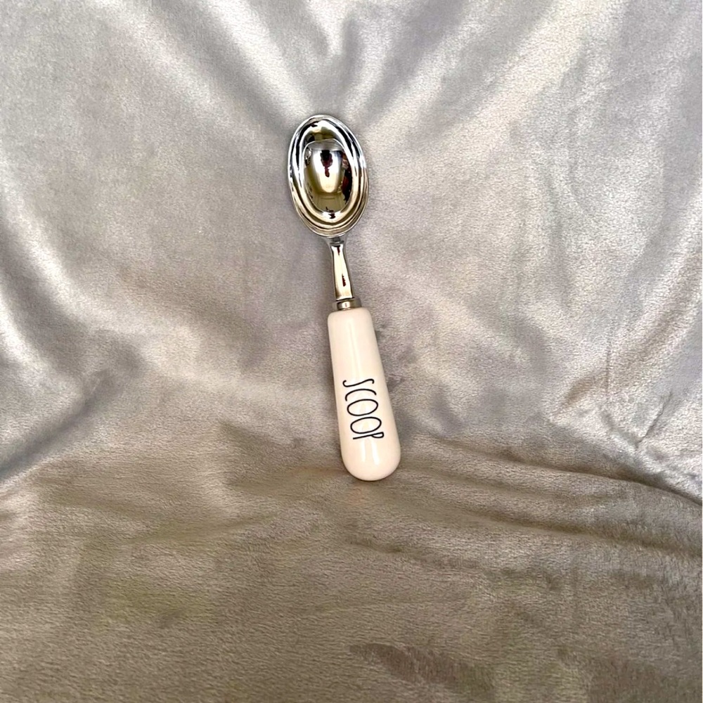 Rae Dunn Ice Cream Scoop